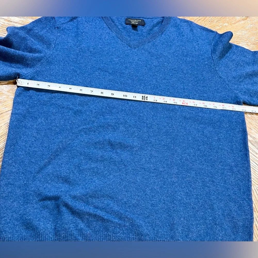 Club Room 100% cashmere knit sweater soft heathered blue v neck‎ preppy luxury